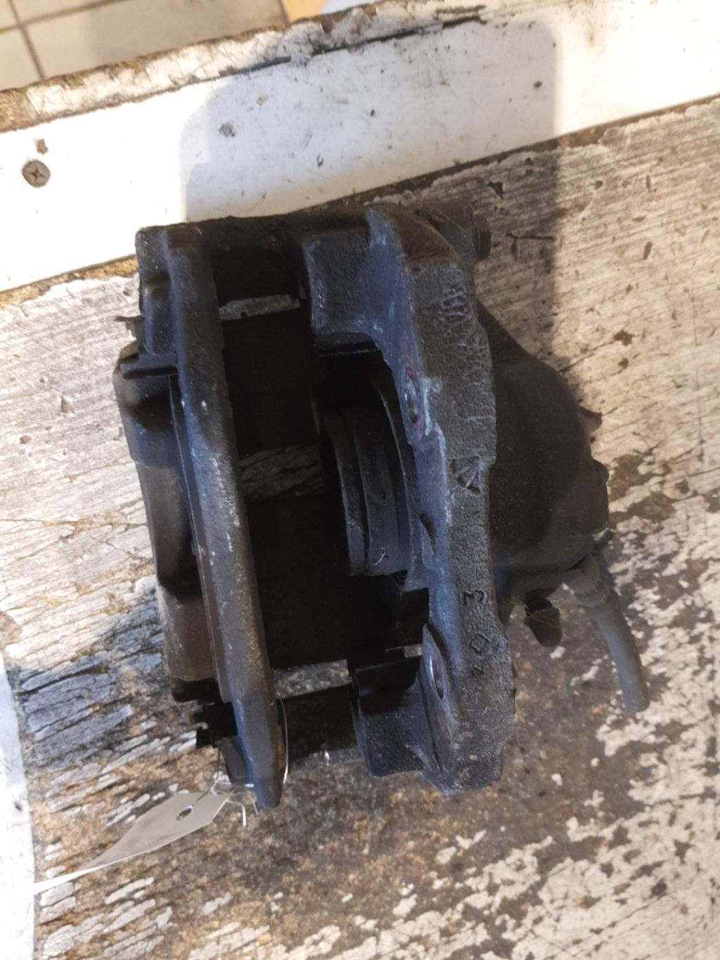 Pinza freni anteriore destra CITROEN C3 2 PHASE 2 Diésel - 1