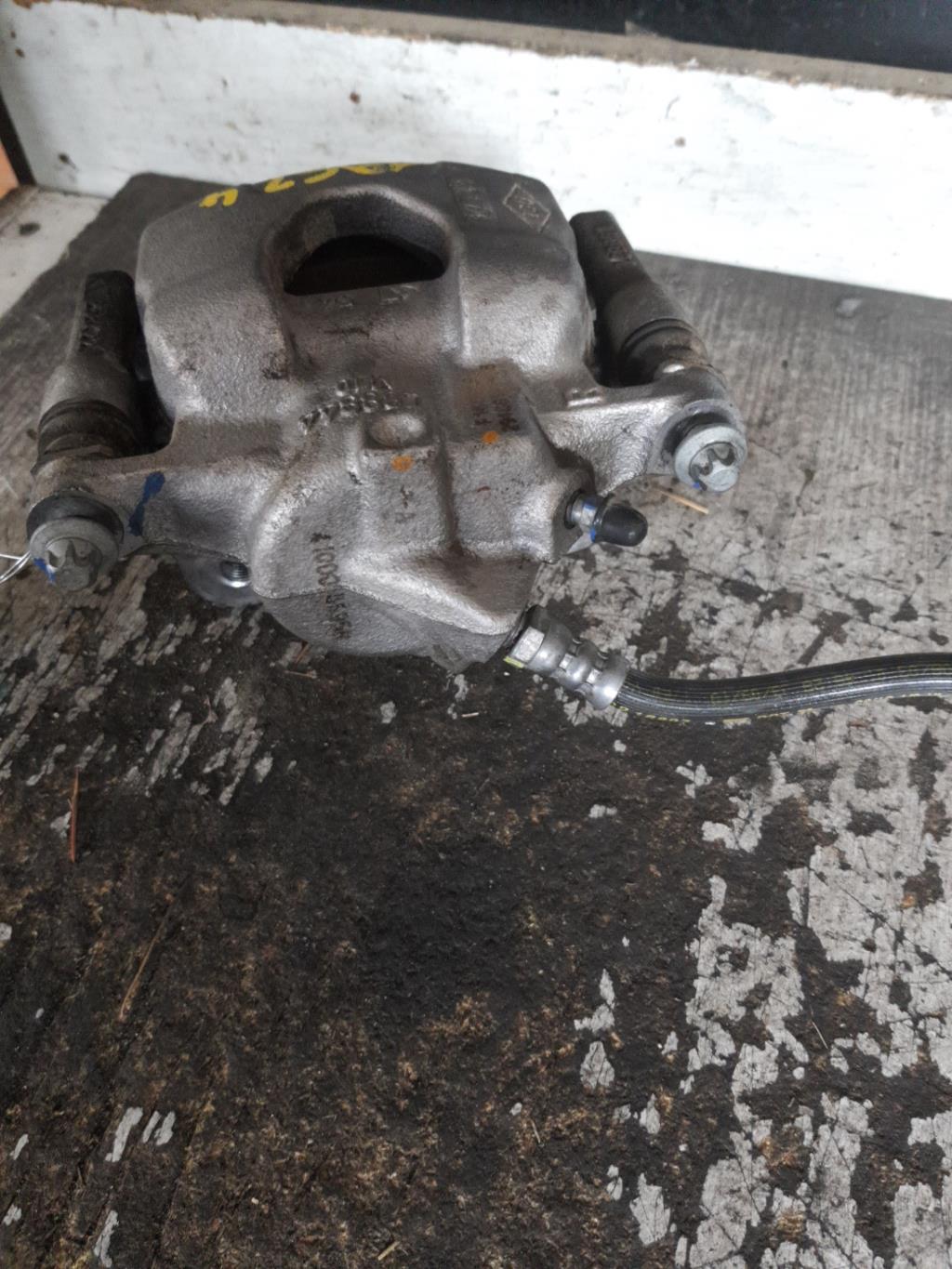 Pinza freni anteriore destra RENAULT CLIO 5 PHASE 1 Gasolina - 1