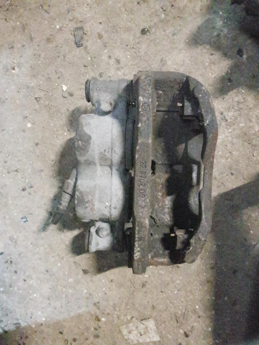 Pinza freni anteriore destra IVECO DAILY 4 PHASE 1 Diésel - 1