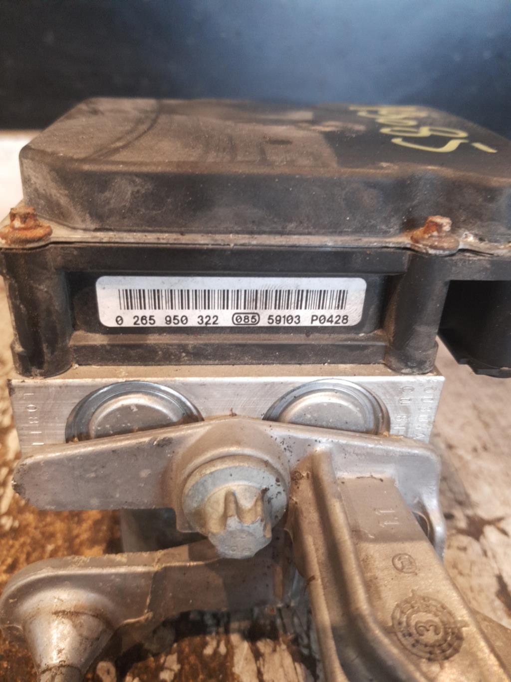 Blocco ABS (antibloccaggio freni) MERCEDES CLASSE A 169 PHASE 1 Diésel - 1