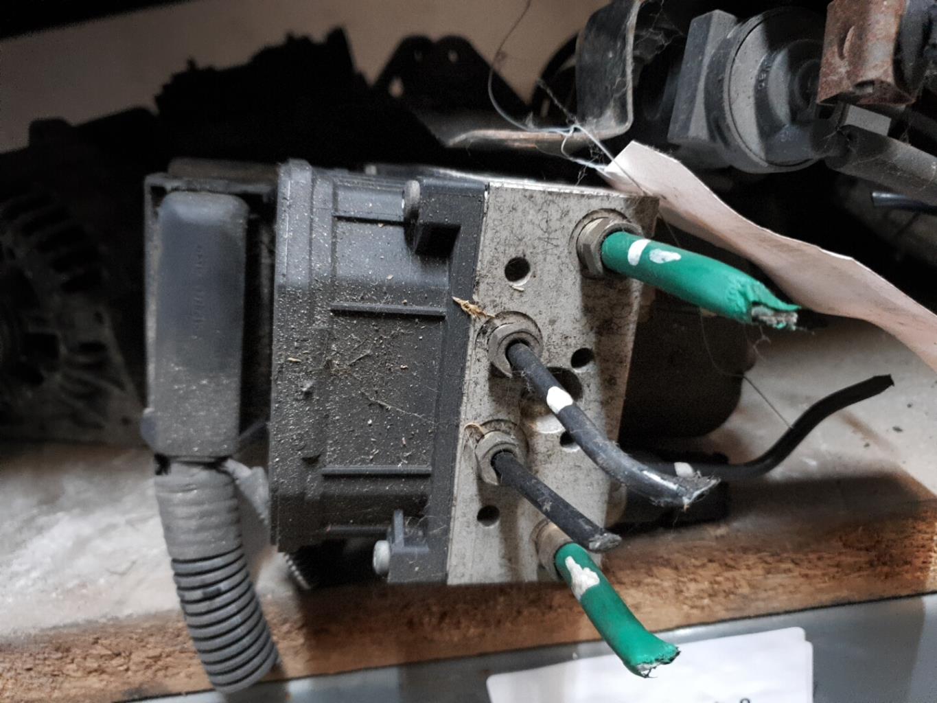 Bloc ABS (freins anti-blocage) CITROEN C8 Diesel - 1