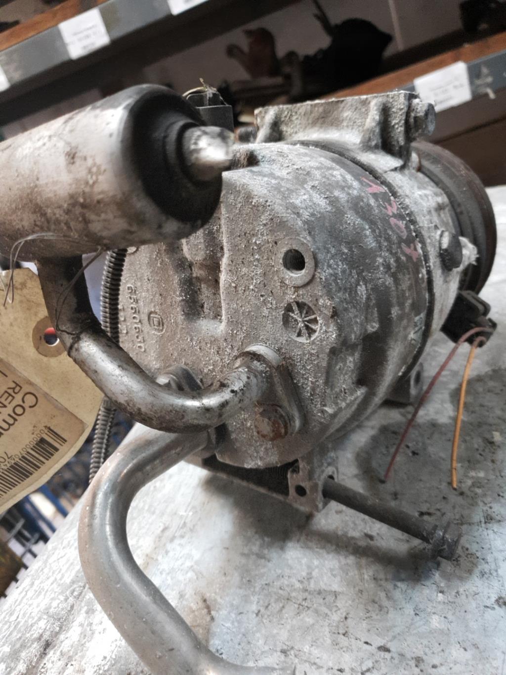 Compresseur clim RENAULT LAGUNA 2 PHASE 1 Diesel - 1
