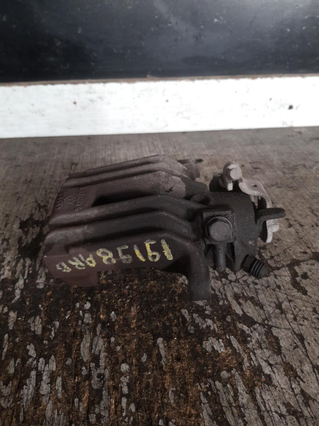 Pinza freni posteriore destra VOLKSWAGEN BORA Diésel - 1