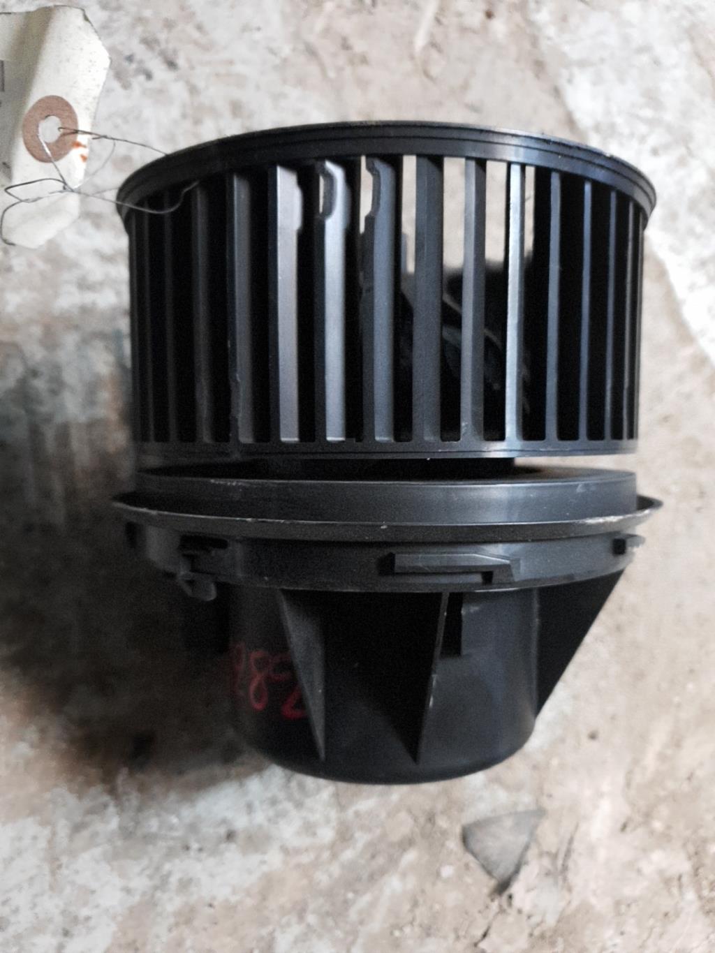 Ventilateur chauffage FORD FOCUS 2 PHASE 2 Diesel - 1