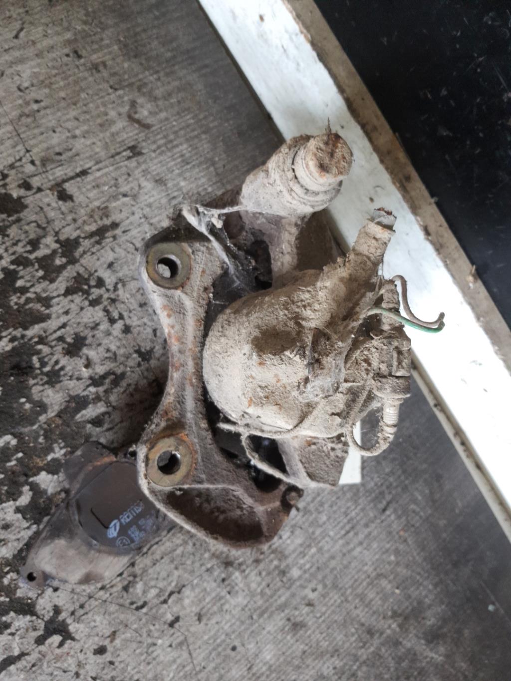 Etrier avant gauche (freinage) CITROEN JUMPY 1 PHASE 1 Diesel - 1