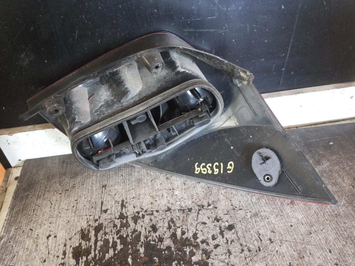 Fanale posteriore principale sinistro (luci) RENAULT LAGUNA 2 PHASE 1 BREAK Diésel - 1