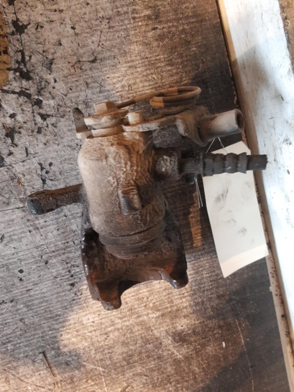 Pinza freni posteriore destra FORD MONDEO 3 PHASE 1 BREAK Diésel - 1