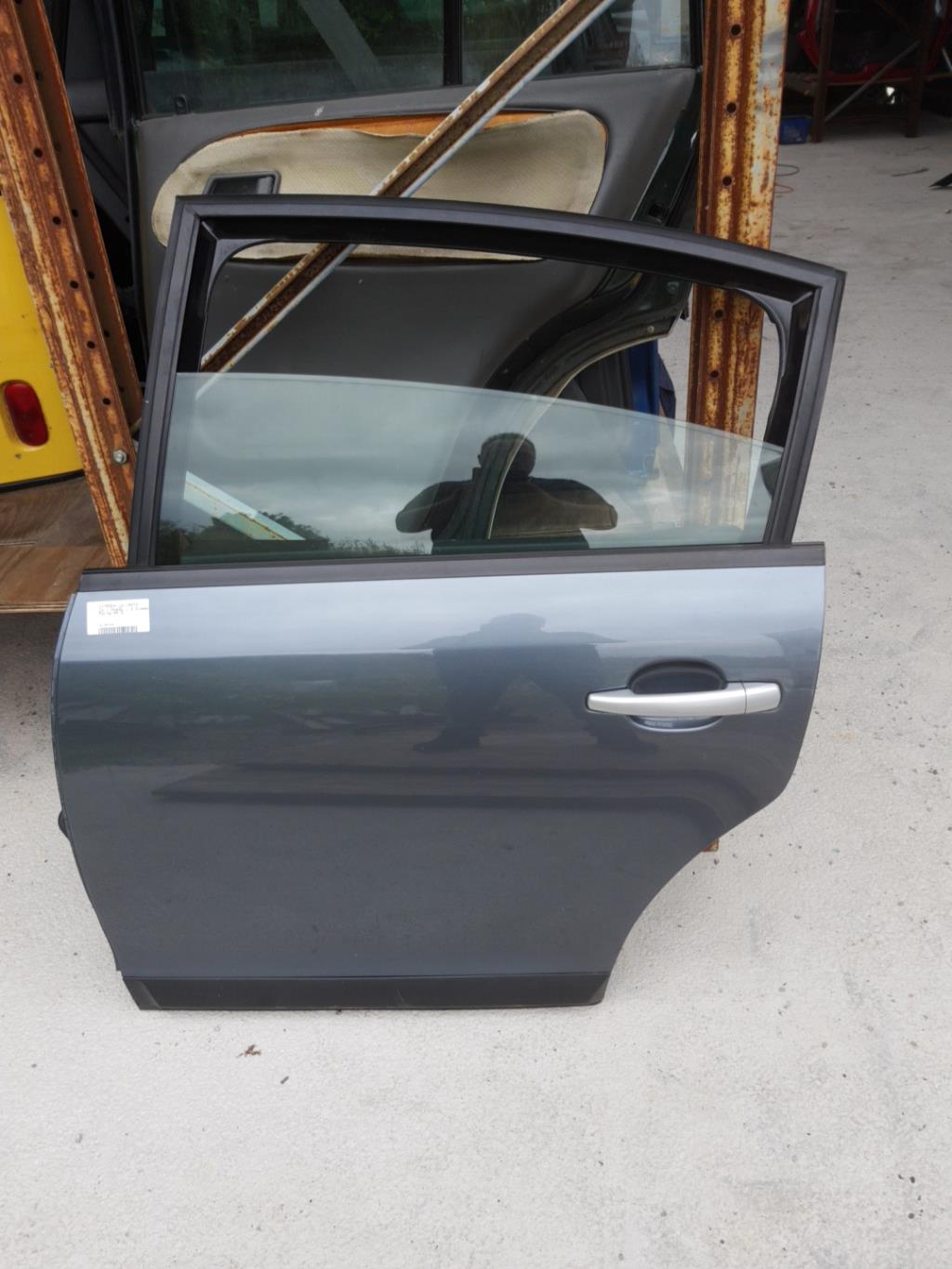 Portiera posteriore sinistra CITROEN C4 1 PHASE 1 Diésel - 1