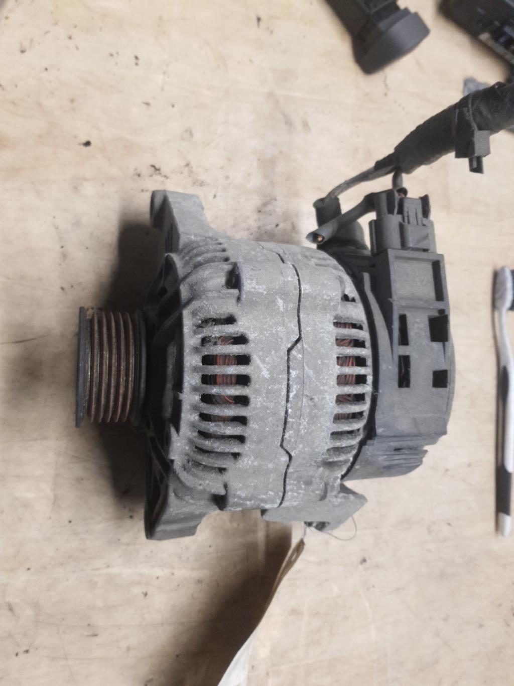Alternatore NISSAN MICRA 2 Gasolina - 1