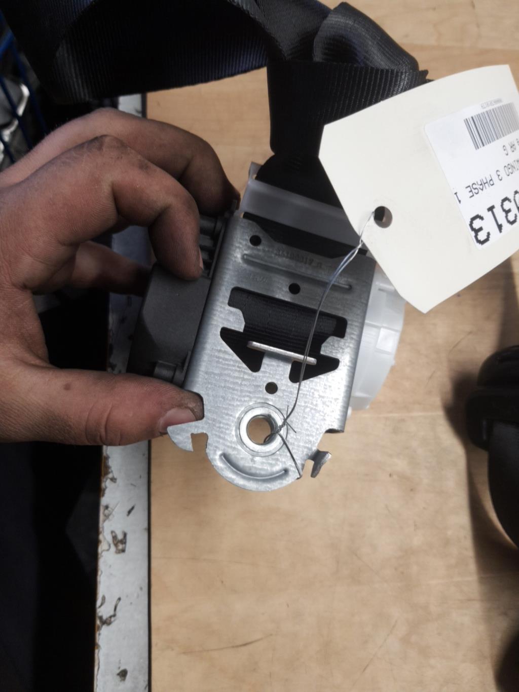 Cintura di sicurezza posteriore sinistra RENAULT TWINGO 3 PHASE 1 Gasolina - 1