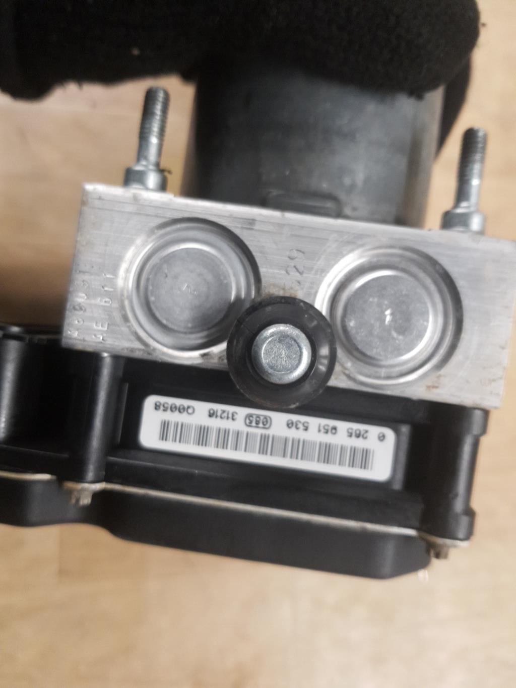 Blocco ABS (antibloccaggio freni) TOYOTA AYGO 1 PHASE 3 Gasolina - 1