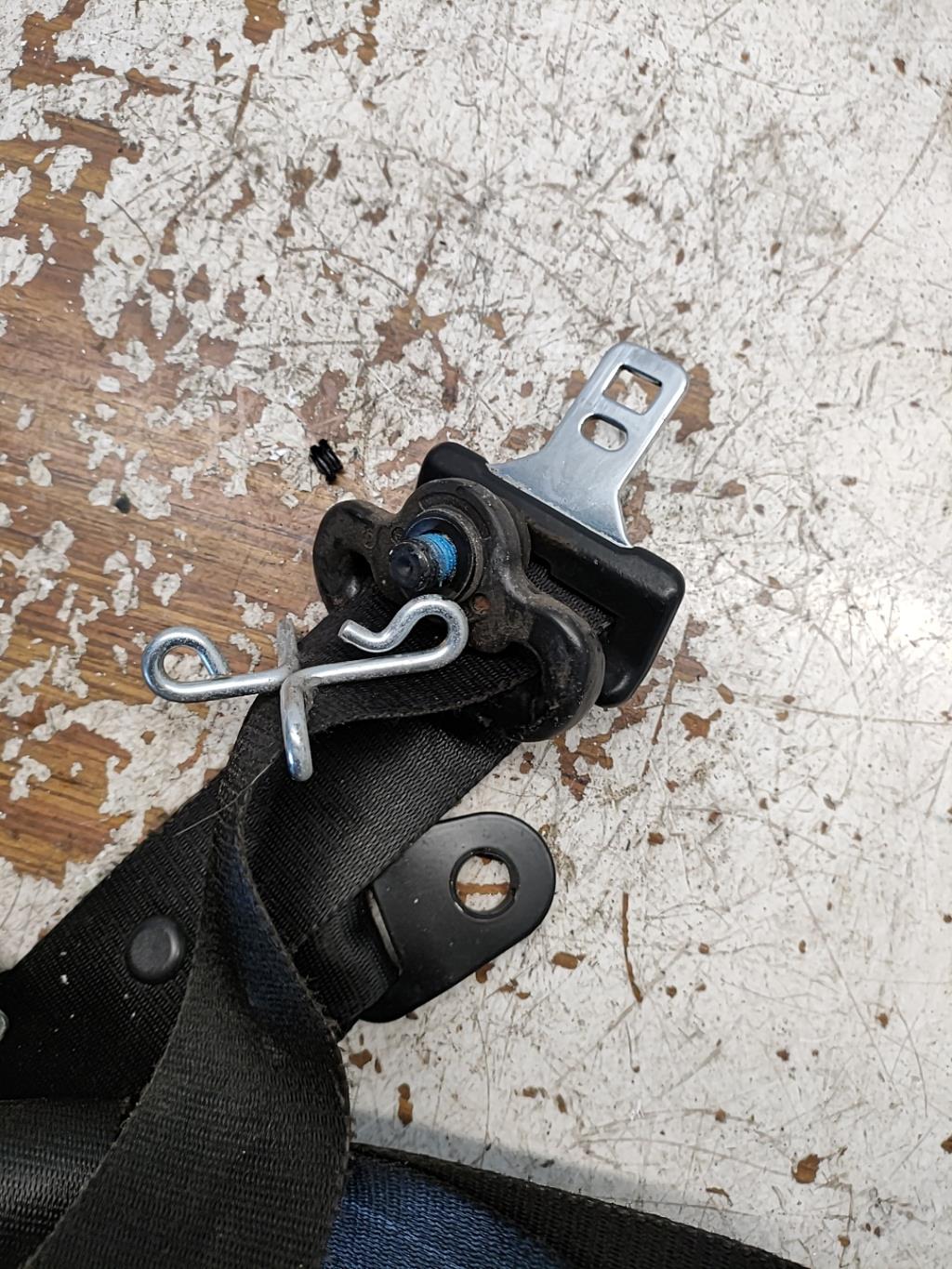 Cintura di sicurezza anteriore sinistra FORD C-MAX 1 PHASE 1 Diésel - 1