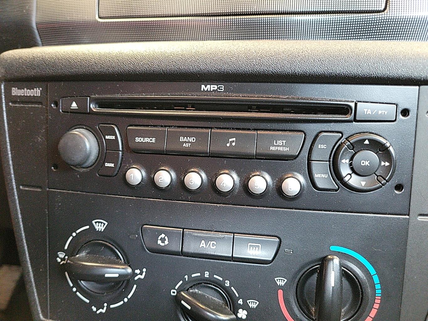 Autoradio originale CITROEN C4 1 PHASE 1 Diésel - 1