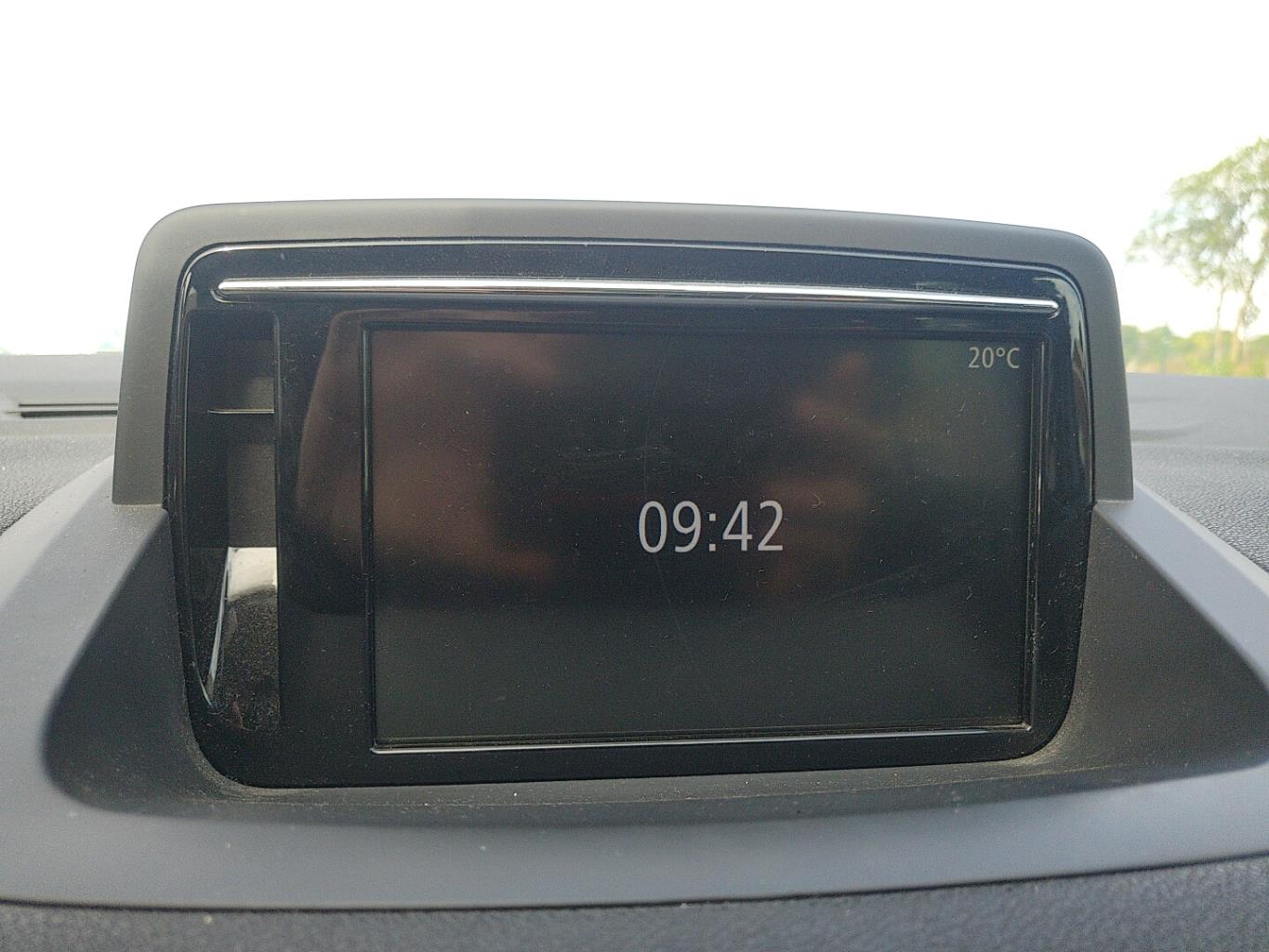 Ecran GPS RENAULT MEGANE 3 PHASE 3 BREAK Diesel - 1