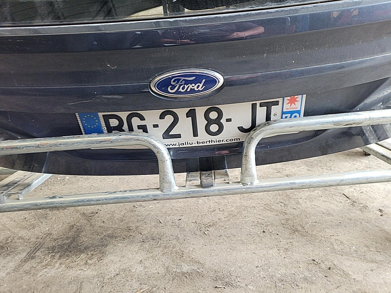 Portabagagli/Portellone posteriore FORD FOCUS 2 PHASE 2 Diésel - 1