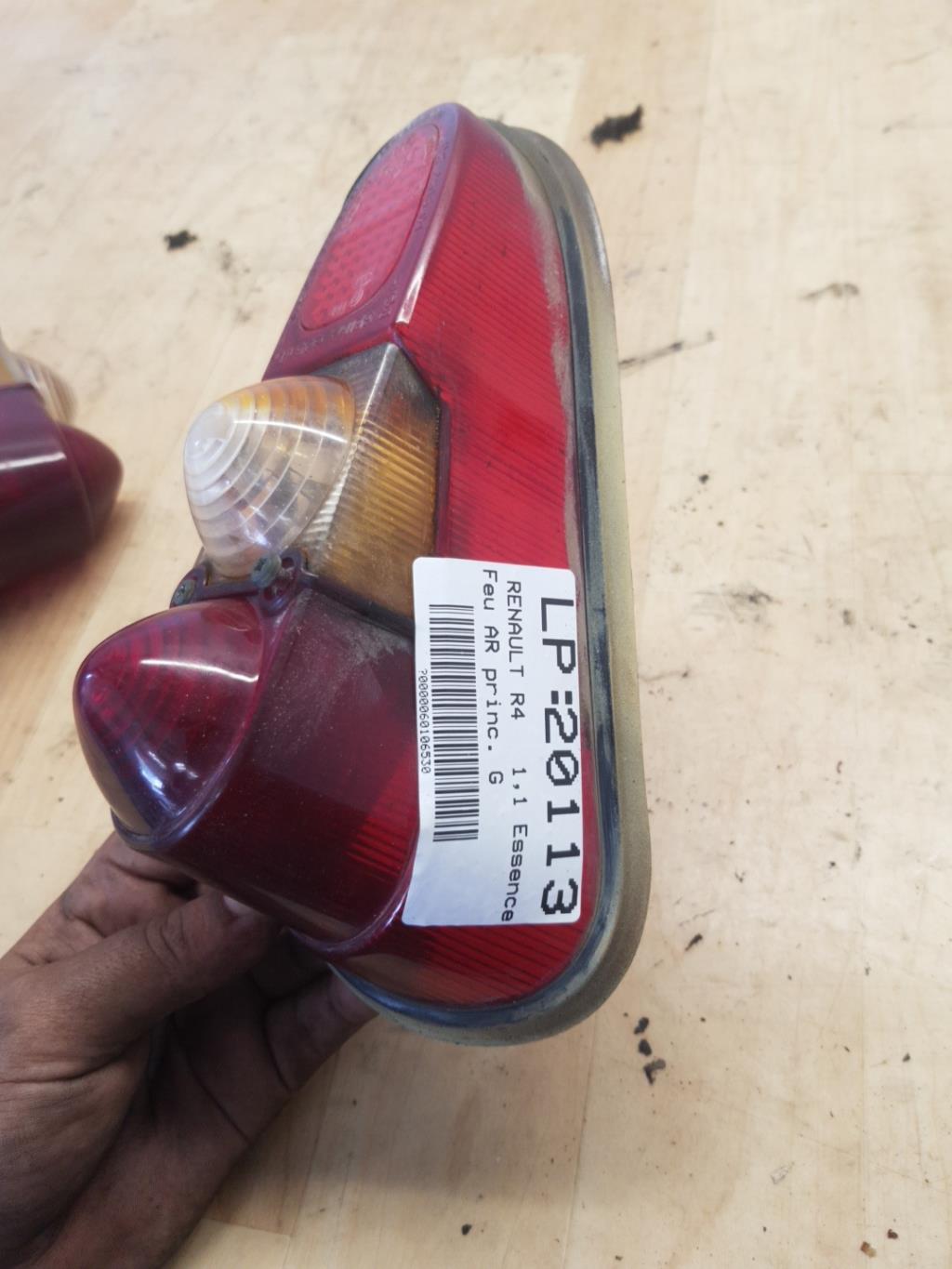 Fanale posteriore principale sinistro (luci) RENAULT R4 Gasolina - 1