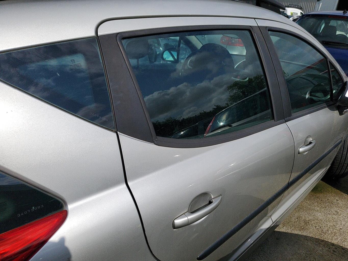 Portiera posteriore destra PEUGEOT 207 PHASE 1 BREAK Diésel - 1