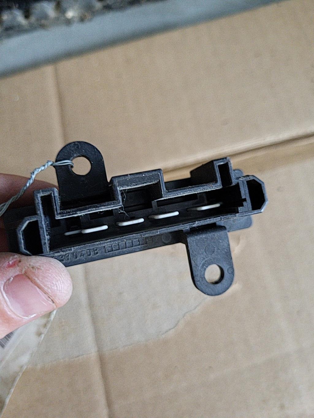 Resistenza riscaldamento NISSAN ALMERA TINO PHASE 1 Gasolina - 1