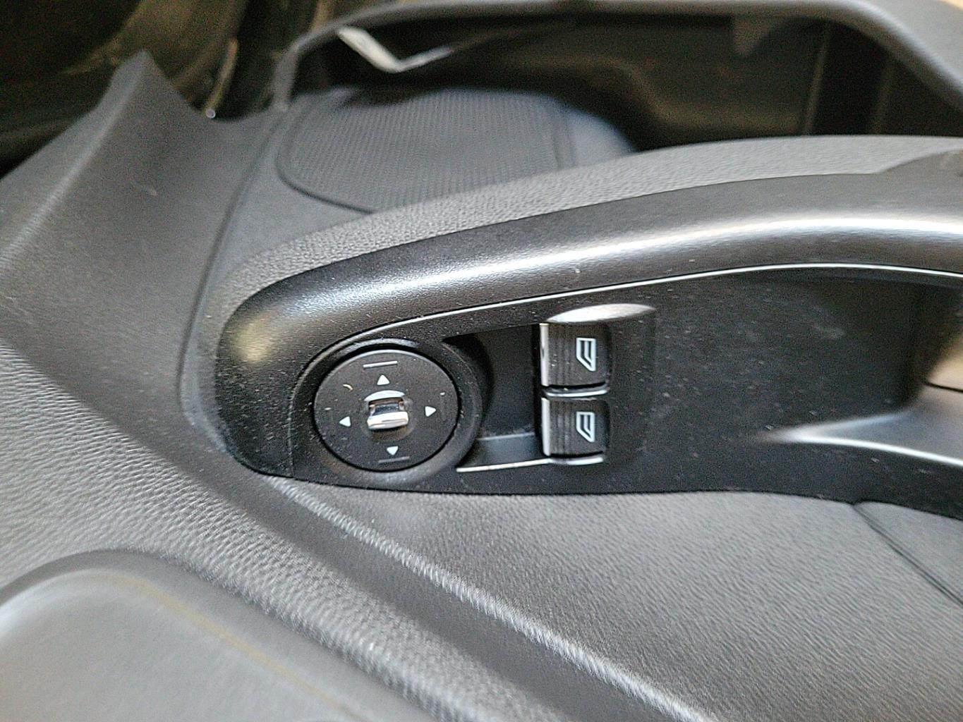 Interruttore lavacristalli anteriore sinistro FORD FIESTA 6 PHASE 2 Diésel - 1