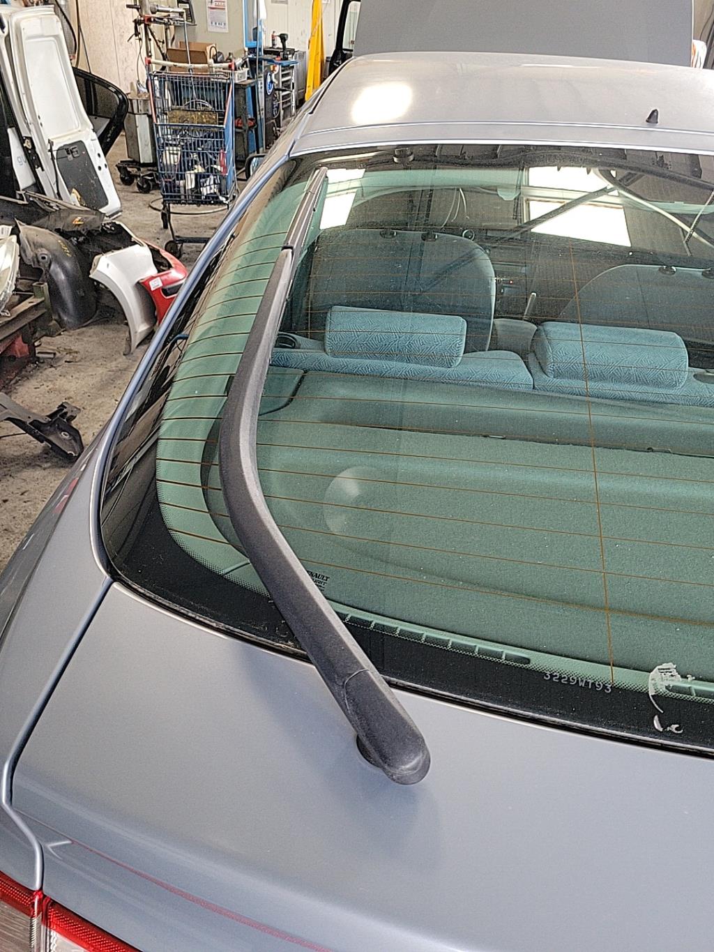 Braccio tergicristallo posteriore RENAULT LAGUNA 2 PHASE 1 Gasolina - 1