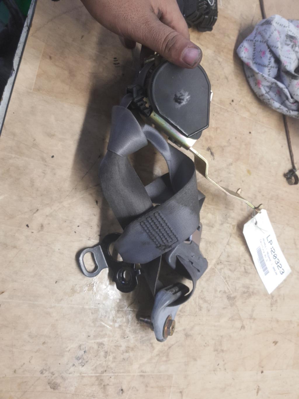 Cintura di sicurezza anteriore sinistra RENAULT MEGANE 1 BREAK Gasolina - 1