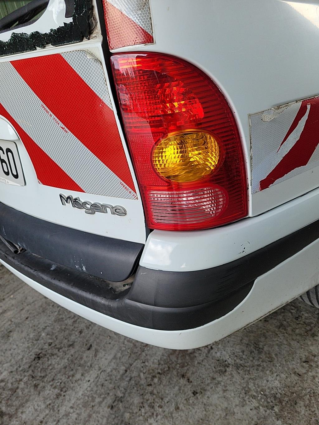 Fanale posteriore principale destro (luci) RENAULT MEGANE 1 BREAK Gasolina - 1