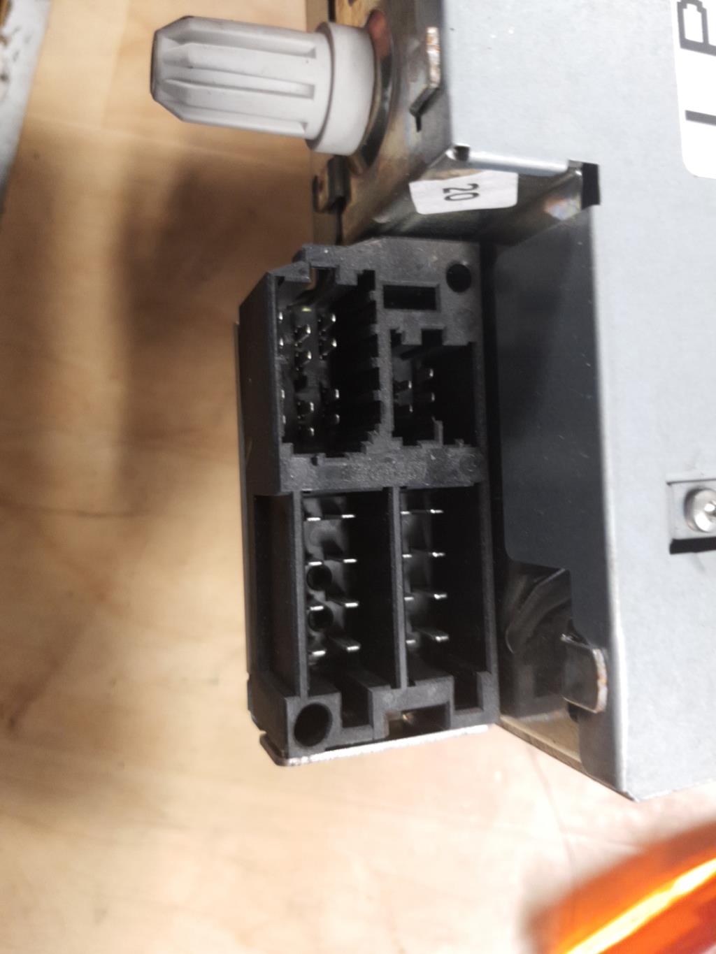 Autoradio d'origine RENAULT MODUS PHASE 1 Essence - 1