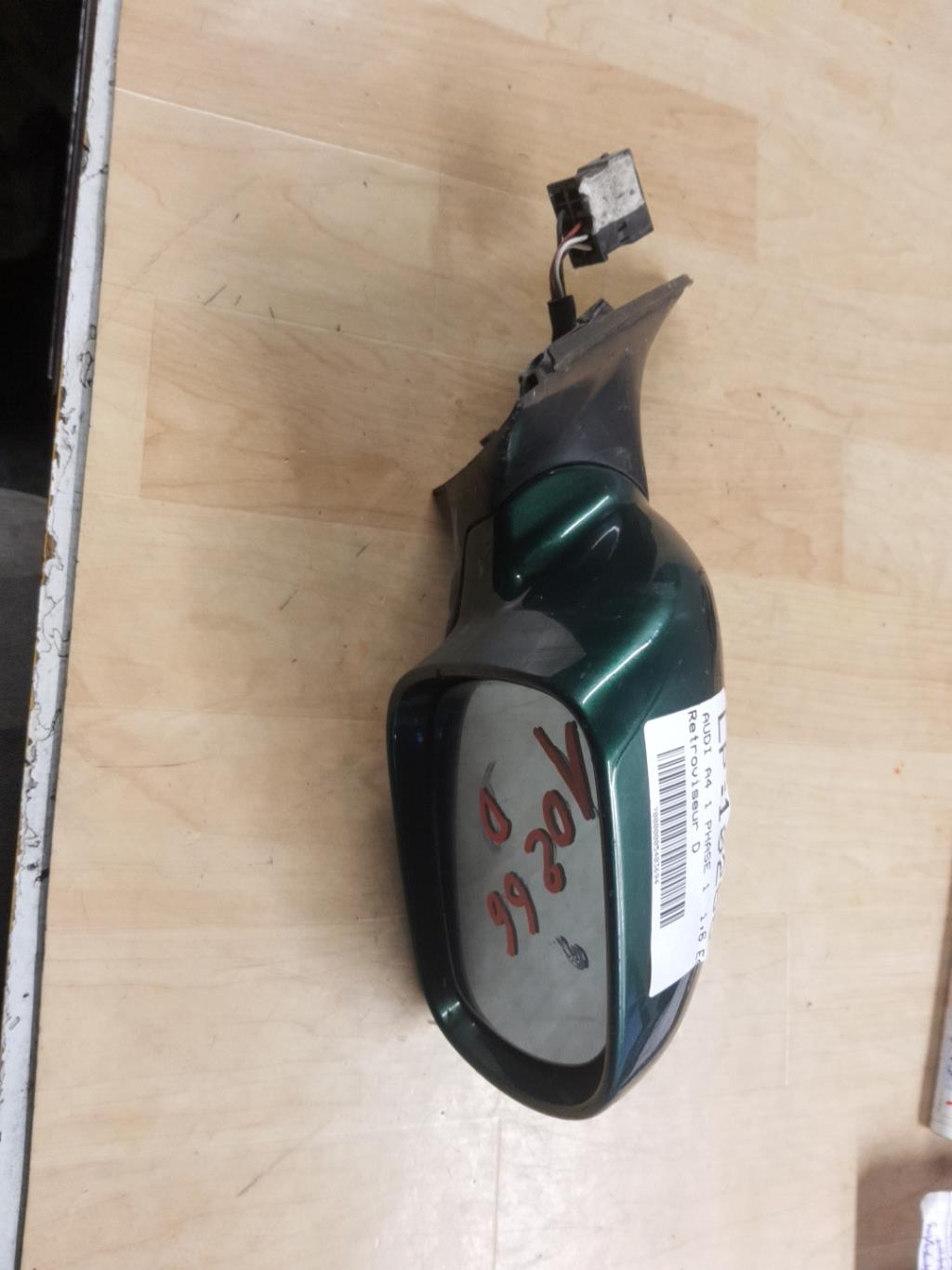 Retrovisor derecho AUDI A4 1 PHASE 1 Gasolina - 1