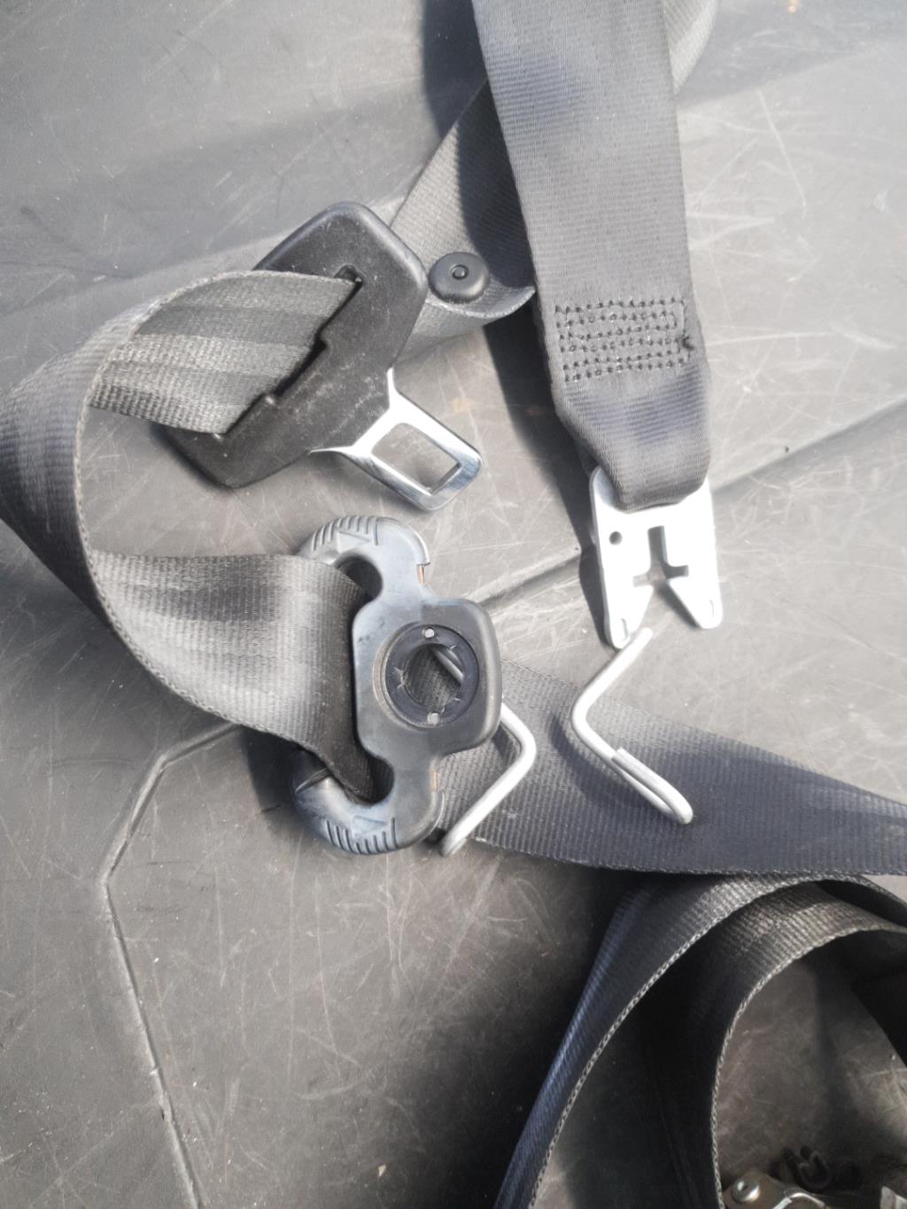 Cintura di sicurezza anteriore destra ALFA ROMEO MITO PHASE 1 Diésel - 1