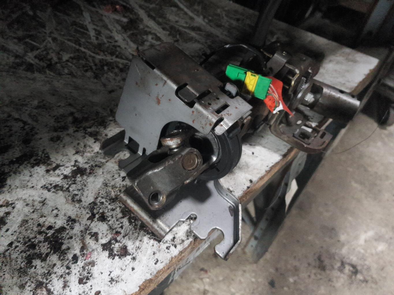 Colonne de direction RENAULT SCENIC 1 PHASE 2 Essence - 1