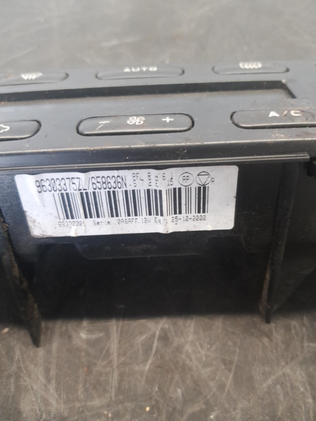 Commande chauffage PEUGEOT 406 PHASE 1 Diesel - 1