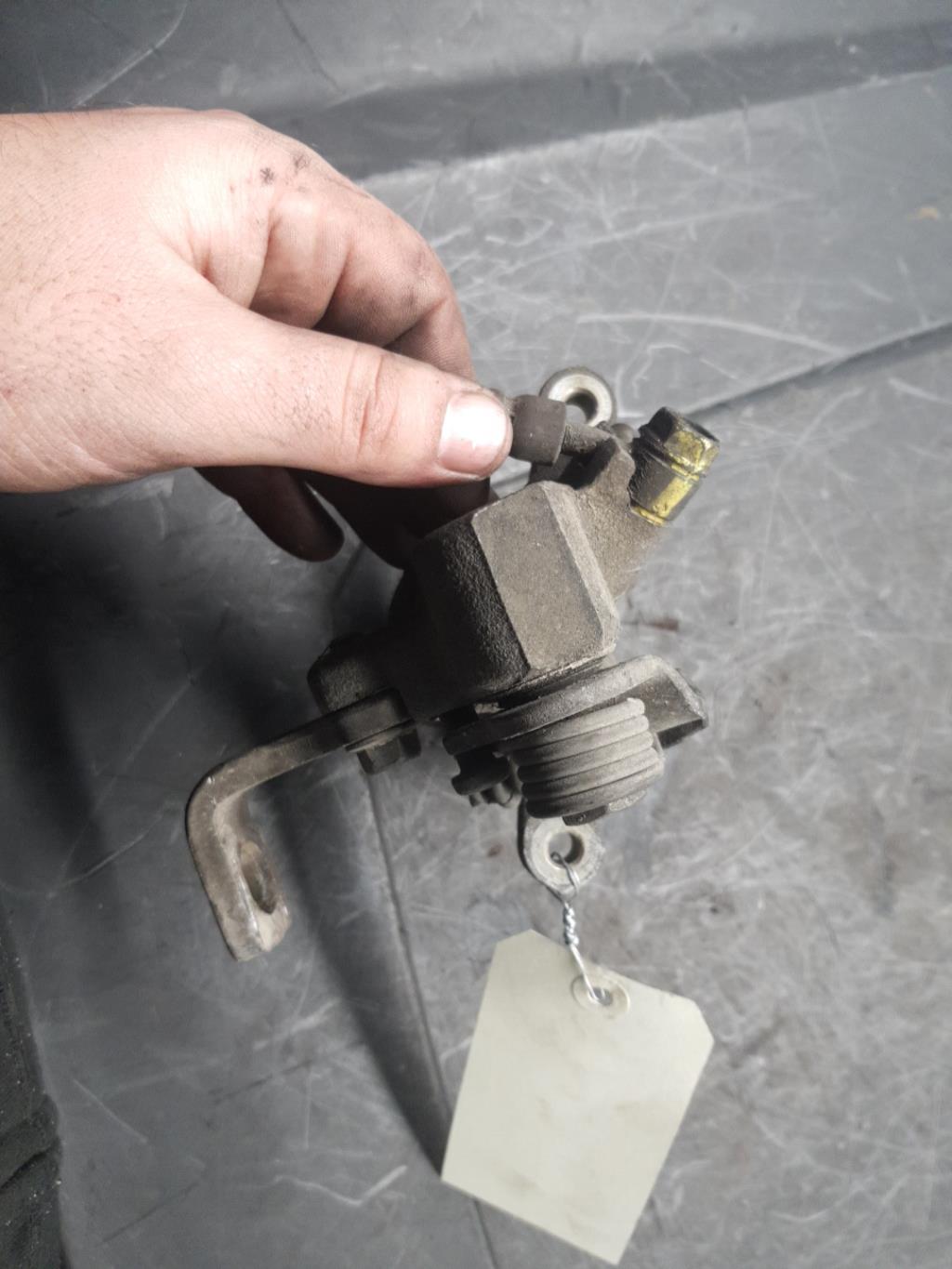 Pinza freni posteriore destra HONDA CIVIC 7 PHASE 1 Diésel - 1