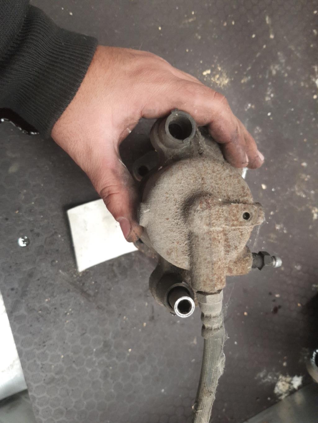 Pinza freni anteriore destra FIAT DOBLO 2 PHASE 1 Diésel - 1