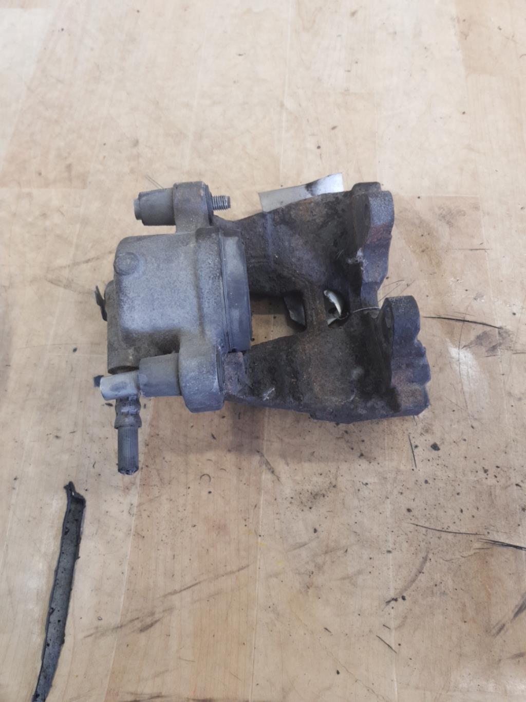 Pinza freni anteriore sinistra FIAT DOBLO 2 PHASE 1 Diésel - 1