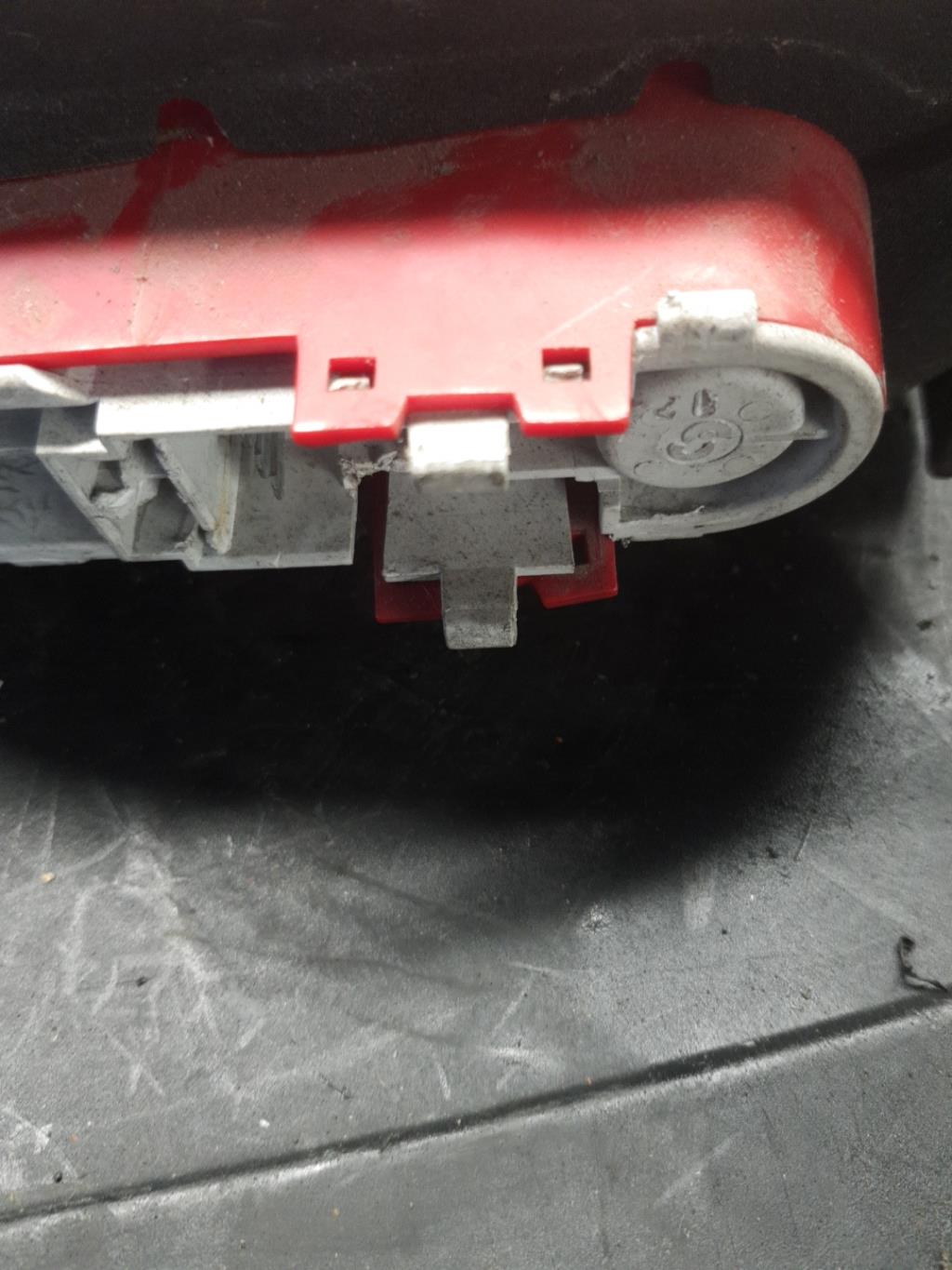 Fanale posteriore principale sinistro (luci) ALFA ROMEO 156 PHASE 1 BREAK Diésel - 1