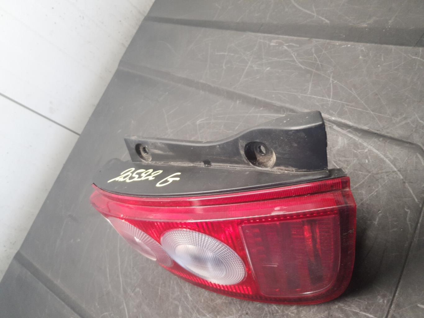 Fanale posteriore principale sinistro (luci) NISSAN MICRA 3 PHASE 1 Diésel - 1