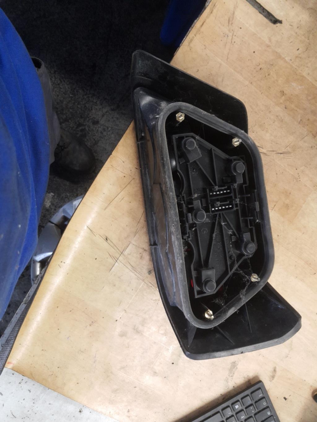 Fanale posteriore principale sinistro (luci) PEUGEOT 605 PHASE 2 Gasolina - 1
