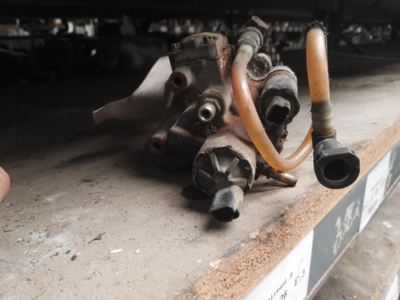Pompe à injection CITROEN XSARA PHASE 2 Diesel - 1