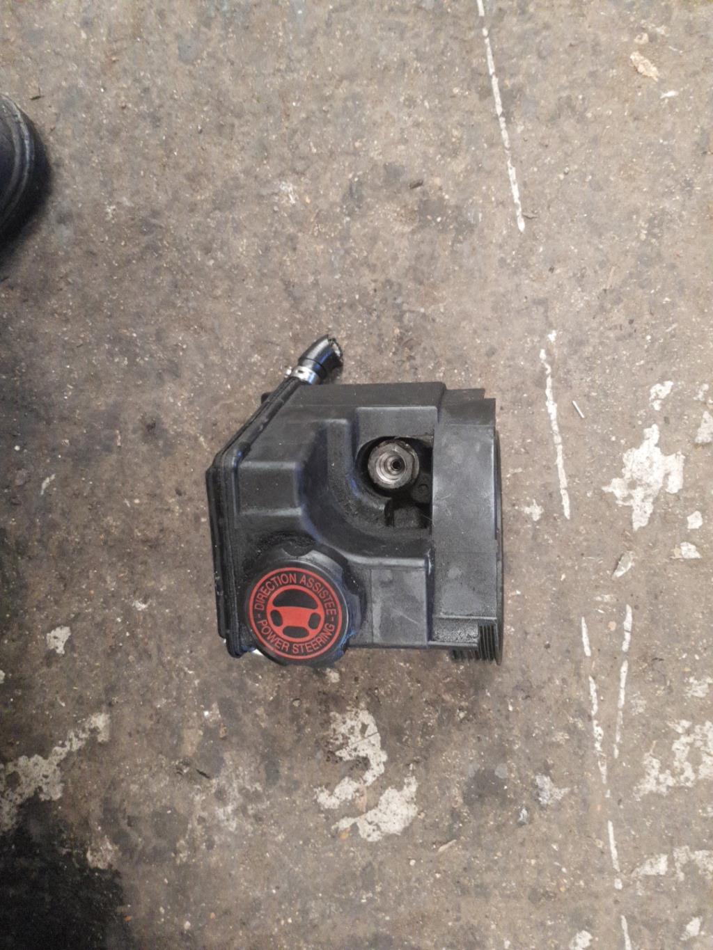 Pompe de direction PEUGEOT 206 PHASE 1 BREAK Diesel - 1