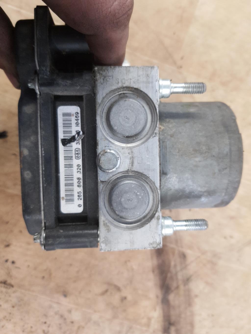 Blocco ABS (antibloccaggio freni) NISSAN MICRA 3 PHASE 1 Diésel - 1
