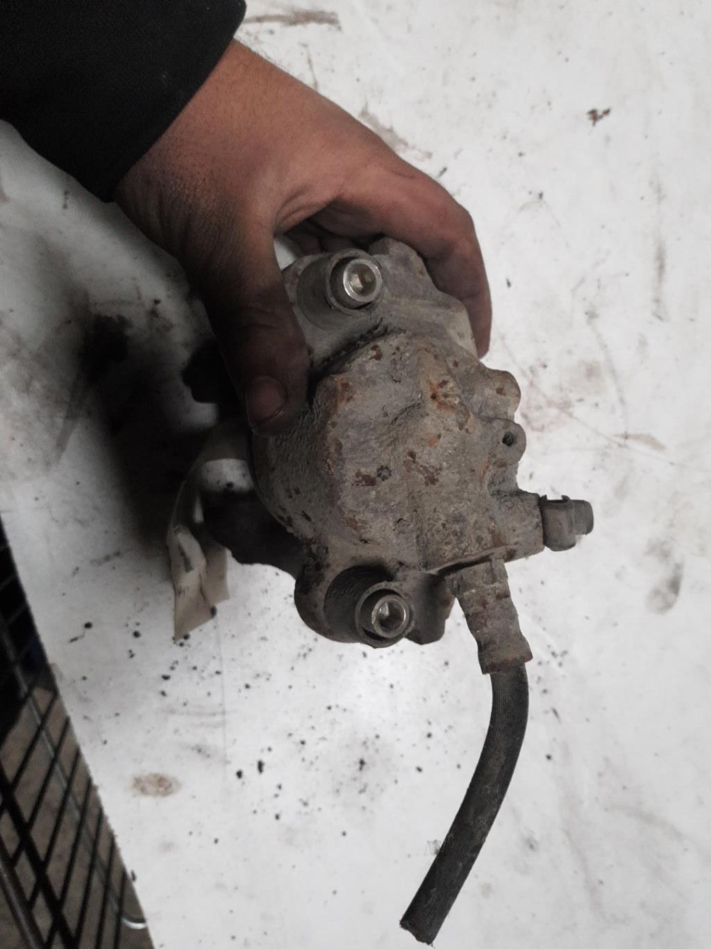 Pinza freni anteriore destra FIAT MULTIPLA PHASE 1 Diésel - 1