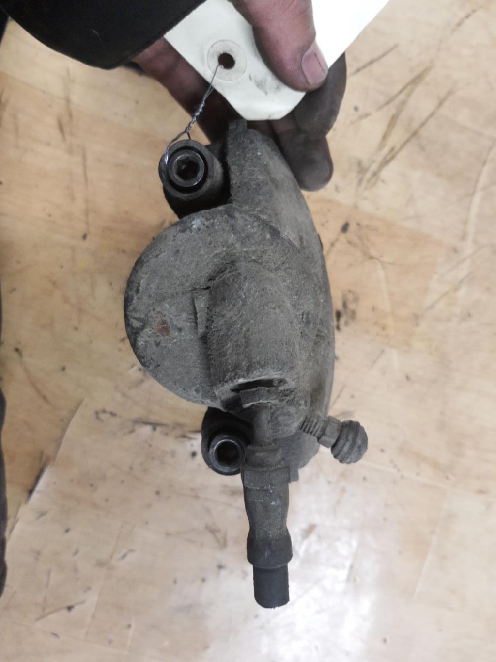Pinza freni anteriore destra FORD FIESTA 5 PHASE 1 Diésel - 1