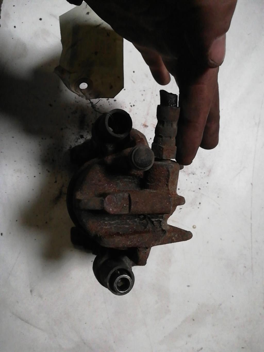 Pinza freni anteriore sinistra FORD FOCUS 1 Diésel - 1