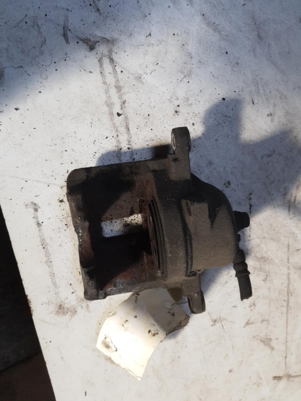 Pinza freni anteriore sinistra HONDA CIVIC 7 PHASE 1 Diésel - 1