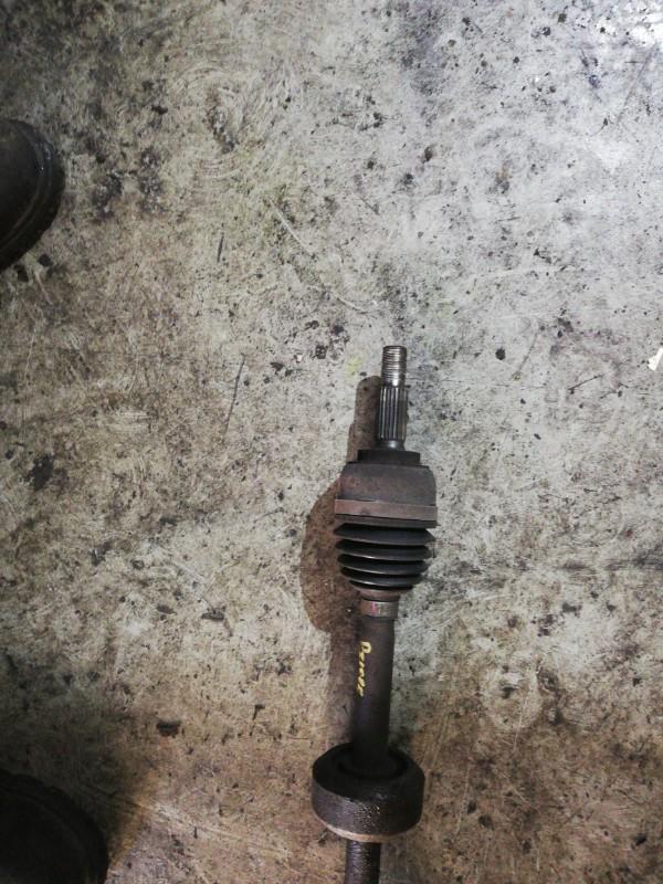 Cardan droit (transmission) RENAULT TWINGO 2 PHASE 1 Essence - 1