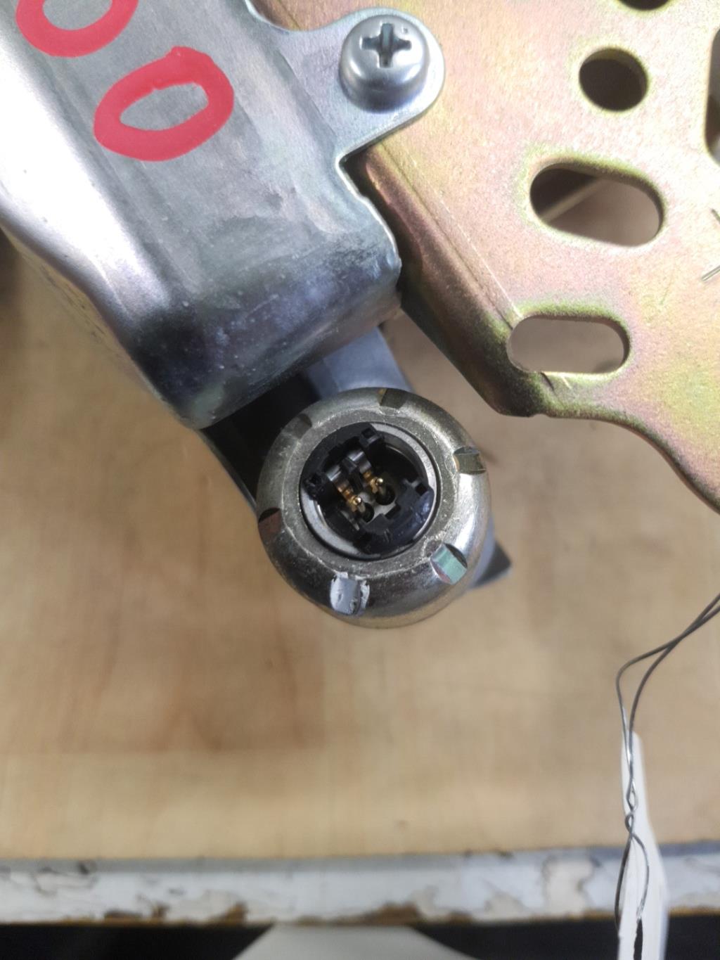 Cintura di sicurezza anteriore destra SUZUKI SWIFT 3 Diésel - 1