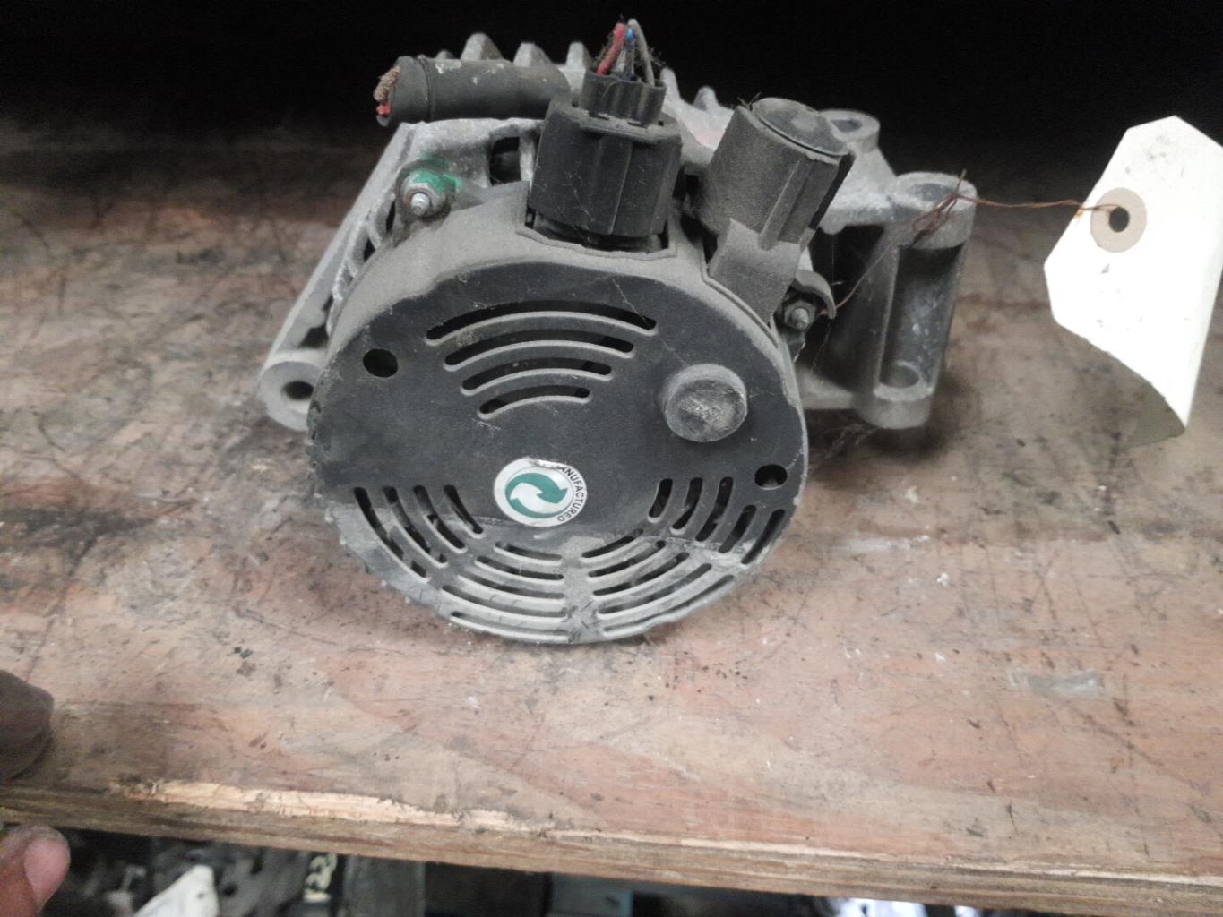 Alternateur FORD C-MAX 1 PHASE 1 Essence - 1