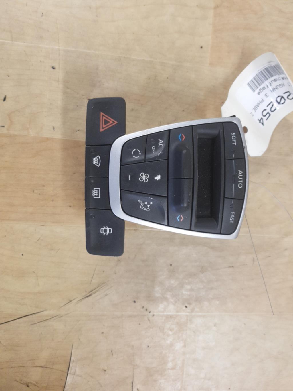 Commande chauffage RENAULT LAGUNA 3 PHASE 2 Diesel - 1