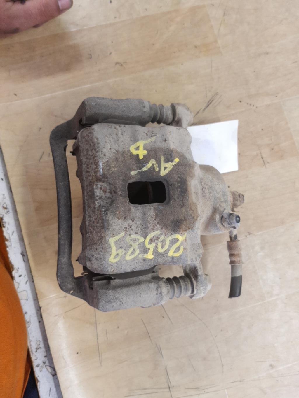 Pinza freni anteriore destra HYUNDAI GALLOPER Diésel - 1