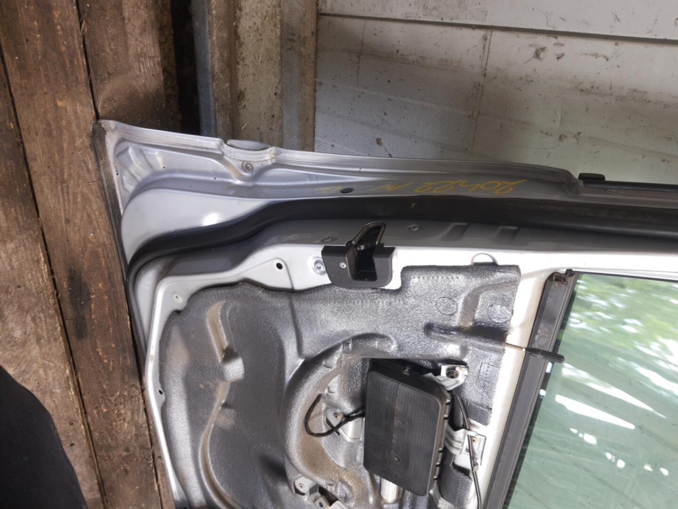 Portiera anteriore sinistra MERCEDES CLASSE C 203 PHASE 2 Diésel - 1